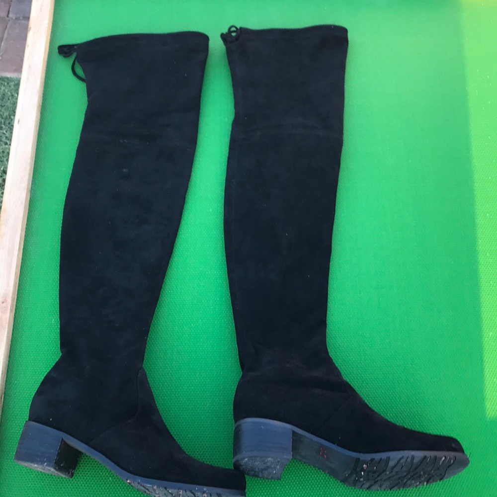 Stuart Weitzman  8 Balck over the Knee boots